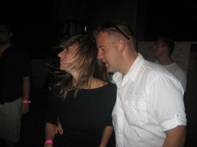 i/Kranj/Absolvent08/07-BlackWhiteParty/absolvent 1869.jpg_640.jpg